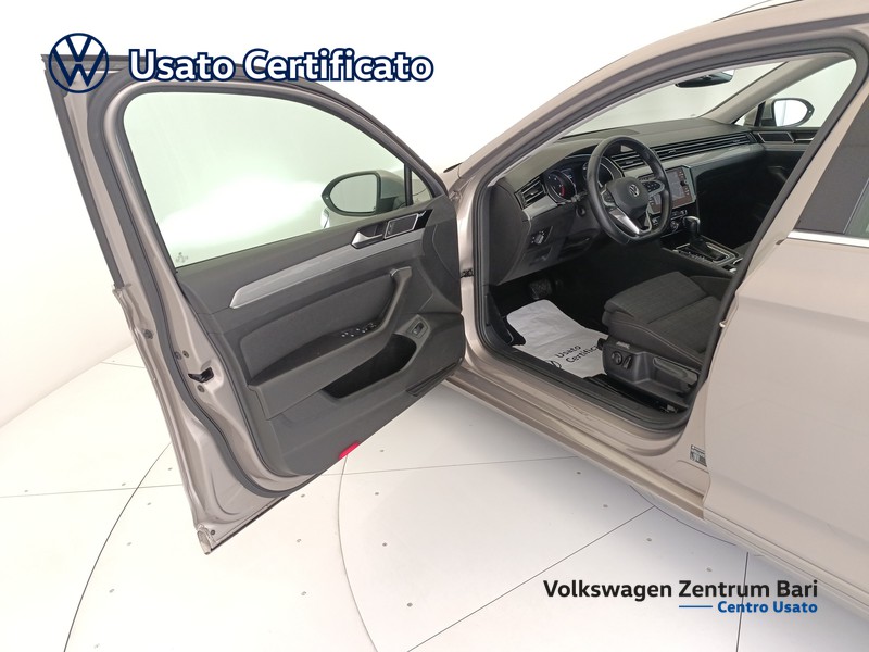 Volkswagen Passat variant 2.0 tdi business 150cv dsg - 13