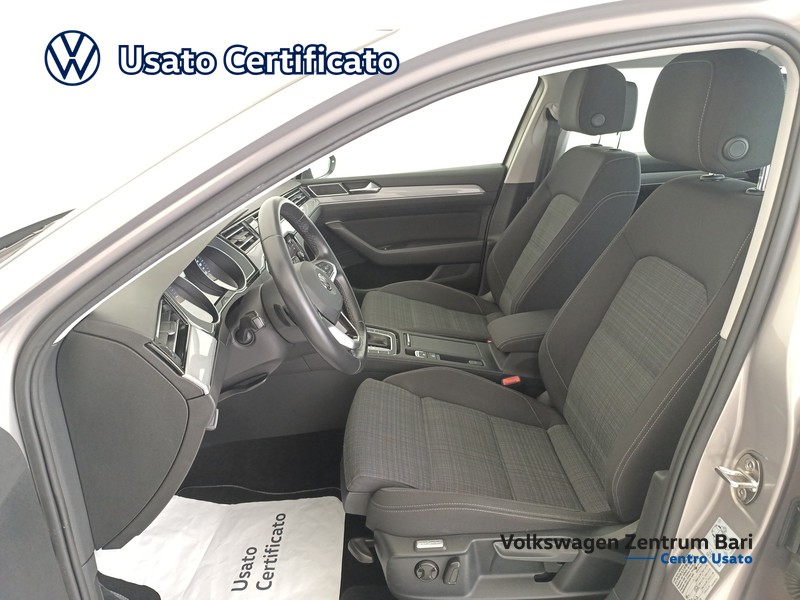 Volkswagen Passat variant 2.0 tdi business 150cv dsg - 14