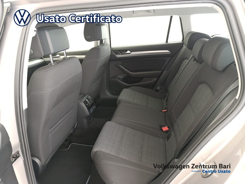 Volkswagen Passat variant 2.0 tdi business 150cv dsg - 17