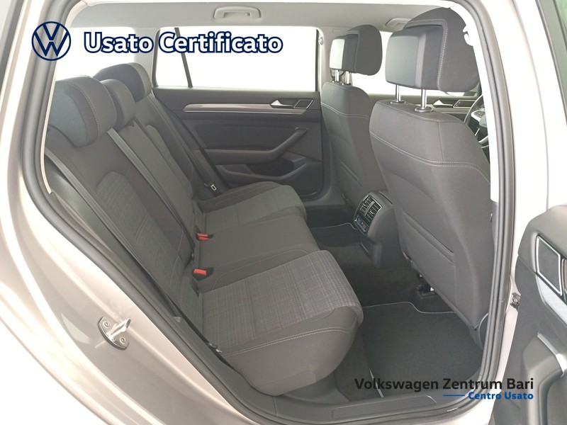 Volkswagen Passat variant 2.0 tdi business 150cv dsg - 20