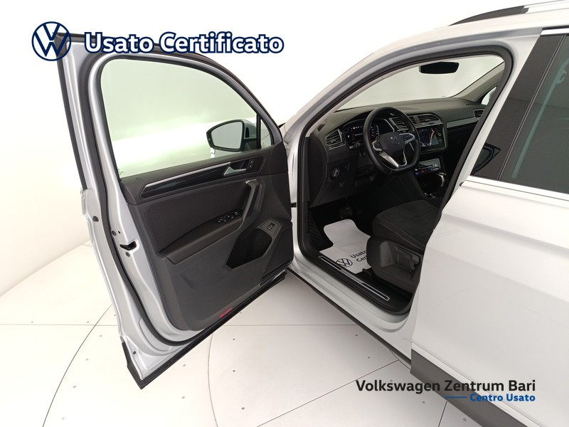 Volkswagen Tiguan 2.0 tdi elegance 4motion 150cv dsg - 9