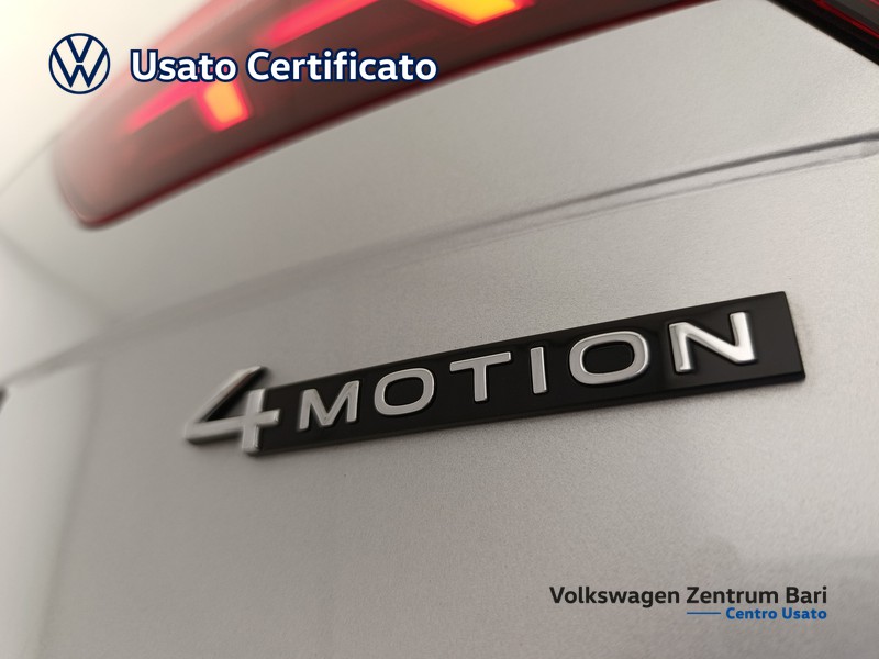 Volkswagen Tiguan 2.0 tdi elegance 4motion 150cv dsg - 14