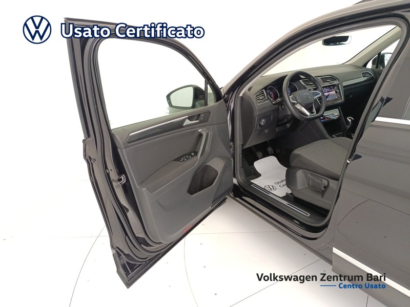 Volkswagen Tiguan 1.5 tsi life 130cv - 12