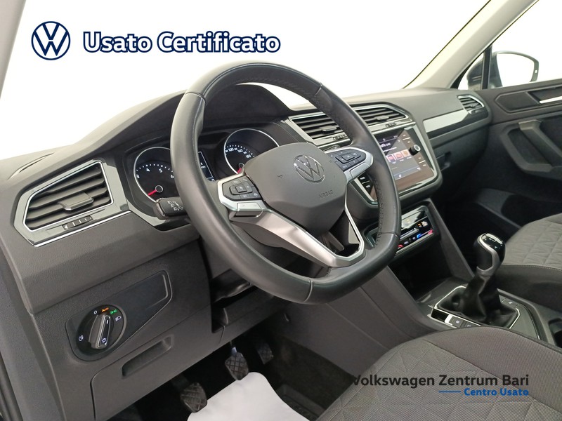 Volkswagen Tiguan 1.5 tsi life 130cv - 14