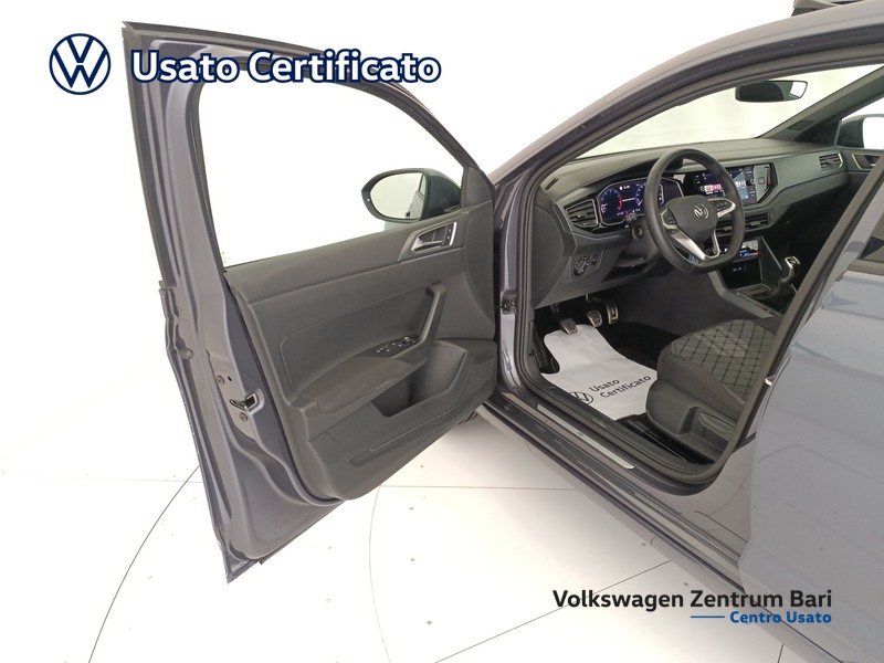 Volkswagen Taigo 1.0 tsi r-line 115cv - 11
