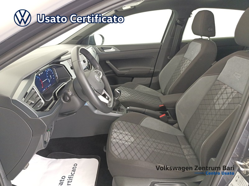 Volkswagen Taigo 1.0 tsi r-line 115cv - 12