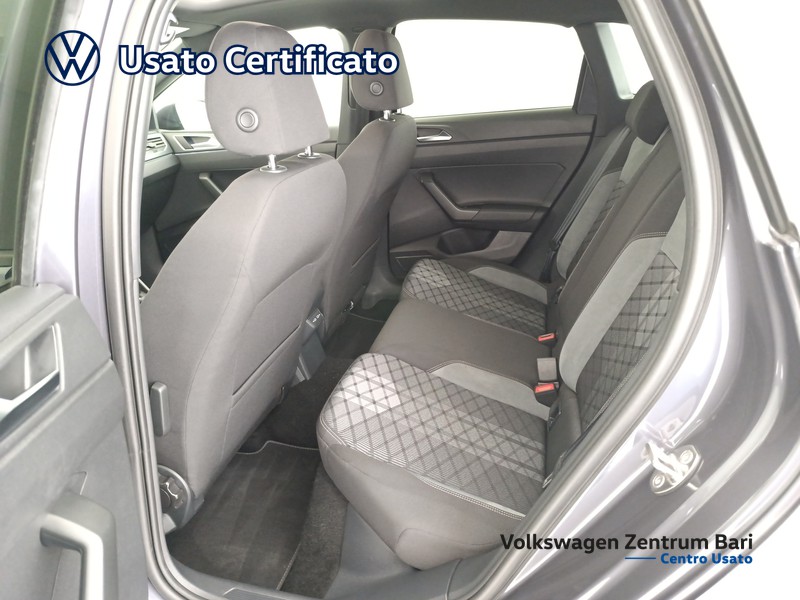 Volkswagen Taigo 1.0 tsi r-line 115cv - 16