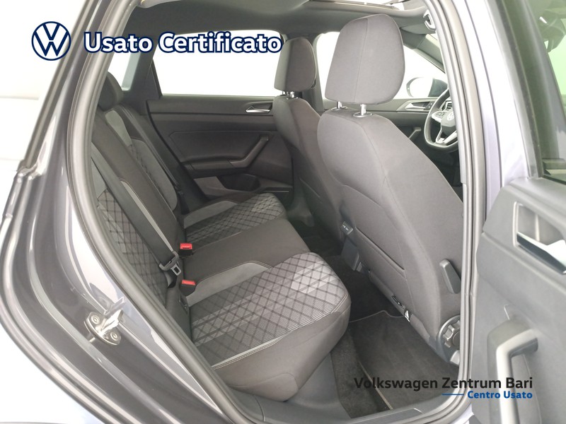 Volkswagen Taigo 1.0 tsi r-line 115cv - 19