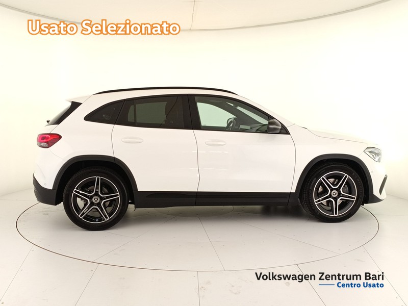 Mercedes GLA 200 d premium auto - 5