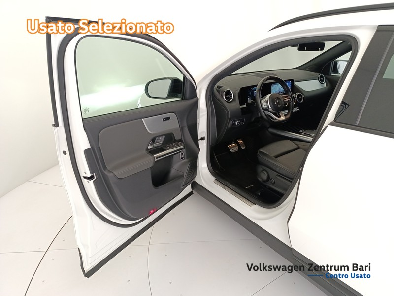 Mercedes GLA 200 d premium auto - 13