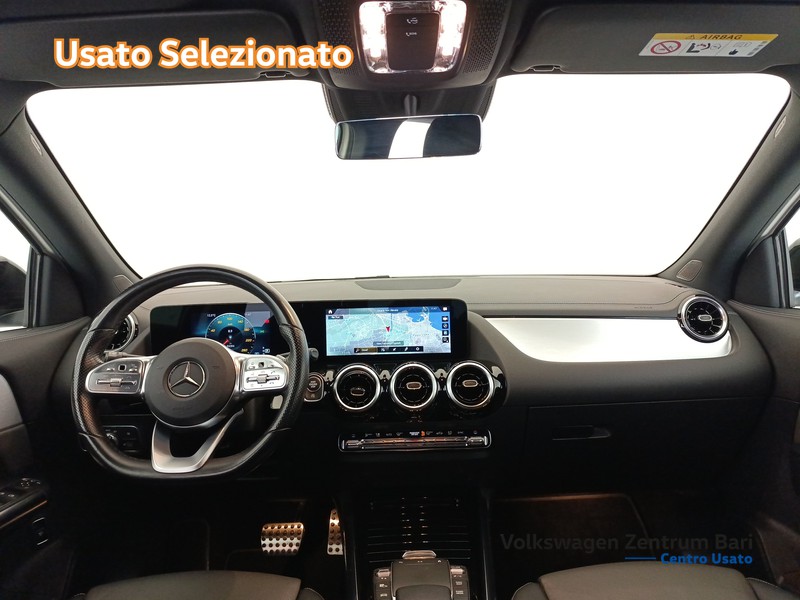 Mercedes GLA 200 d premium auto - 19