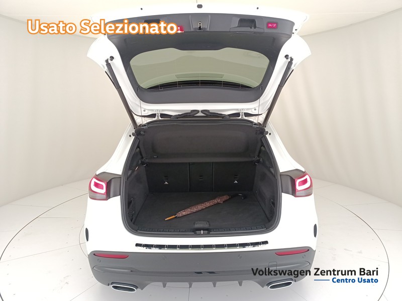 Mercedes GLA 200 d premium auto - 21