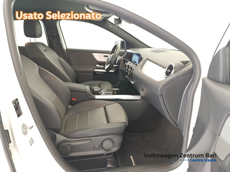 Mercedes GLA 200 d premium auto - 23