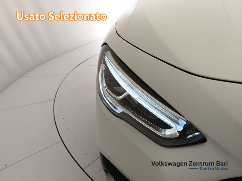 Mercedes GLA 200 d premium auto - 24