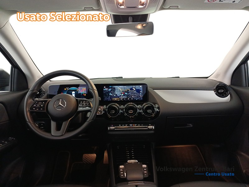 Mercedes GLA 200 d business extra auto - 16