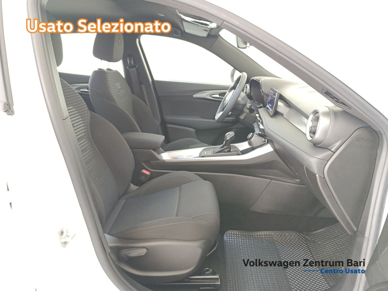 Alfa Romeo Tonale 1.6 super 130cv tct6 - 23