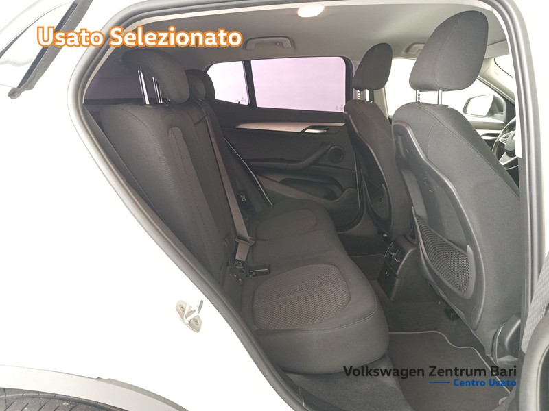 BMW X2 sdrive18d business x auto - 19