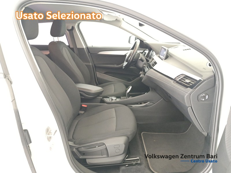 BMW X2 sdrive18d business x auto - 20