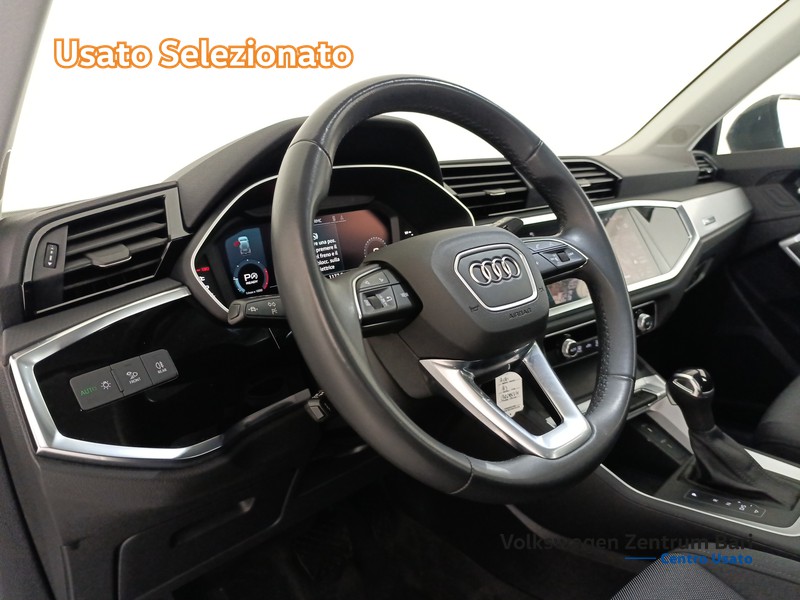 Audi Q3 35 2.0 tdi business advanced s-tronic - 14