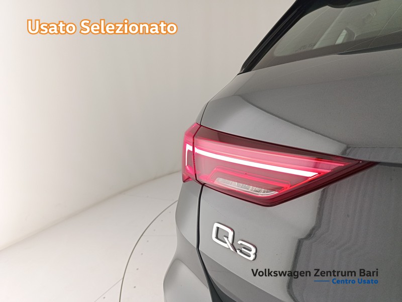 Audi Q3 35 2.0 tdi business advanced s-tronic - 18