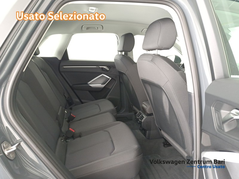 Audi Q3 35 2.0 tdi business advanced s-tronic - 20