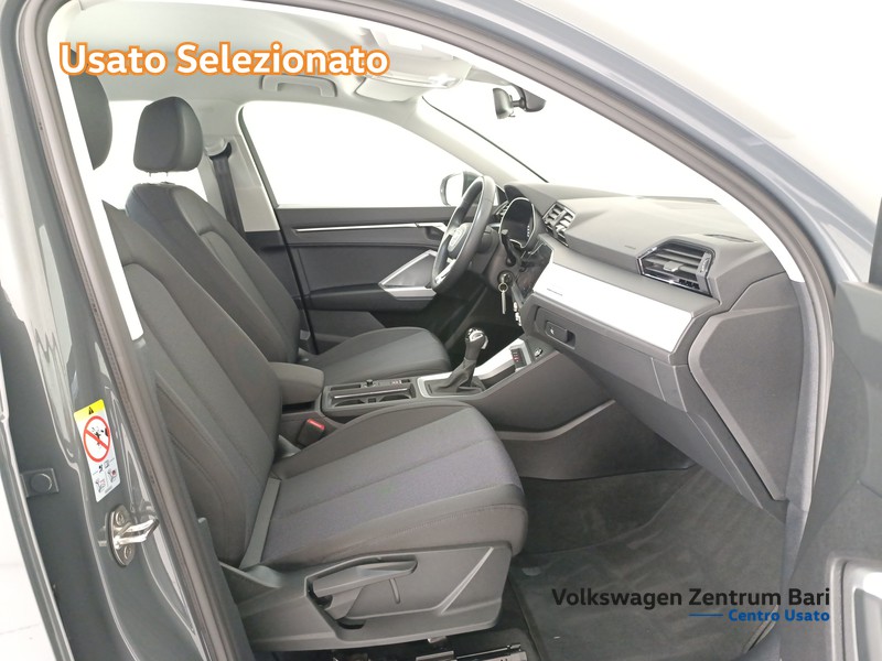 Audi Q3 35 2.0 tdi business advanced s-tronic - 21