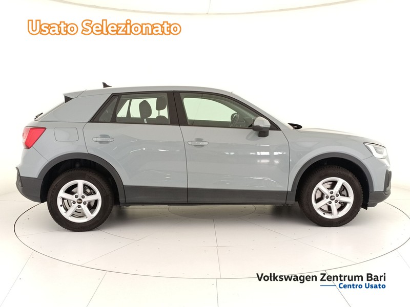 Audi Q2 35 2.0 tdi s-tronic - 5