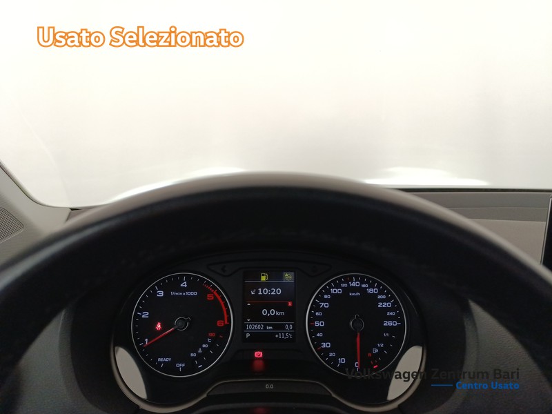 Audi Q2 35 2.0 tdi s-tronic - 10