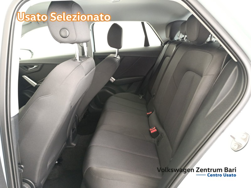 Audi Q2 35 2.0 tdi s-tronic - 16