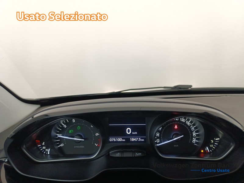 Peugeot 208 5p 1.2 puretech allure 82cv - 10