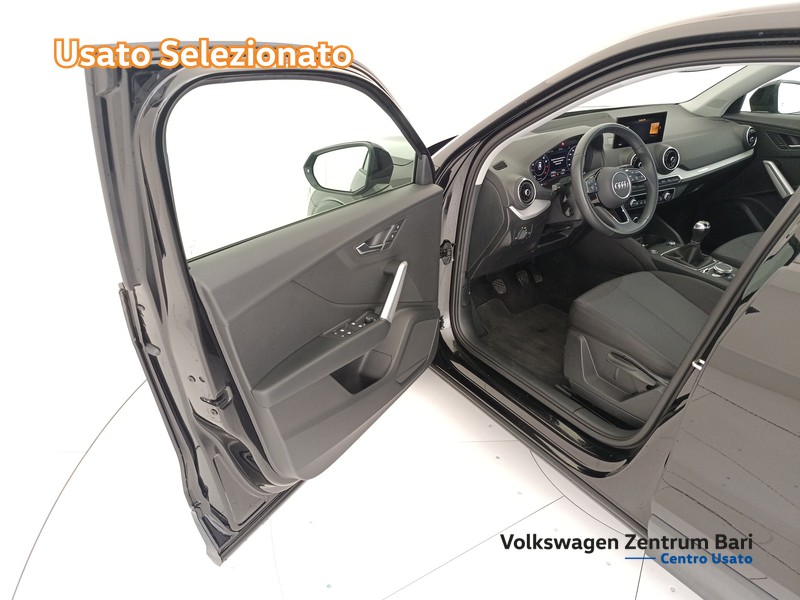 Audi Q2 30 1.0 tfsi business 110cv - 11