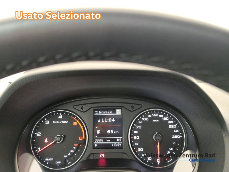 Audi Q2 35 2.0 tdi business s-tronic - 10