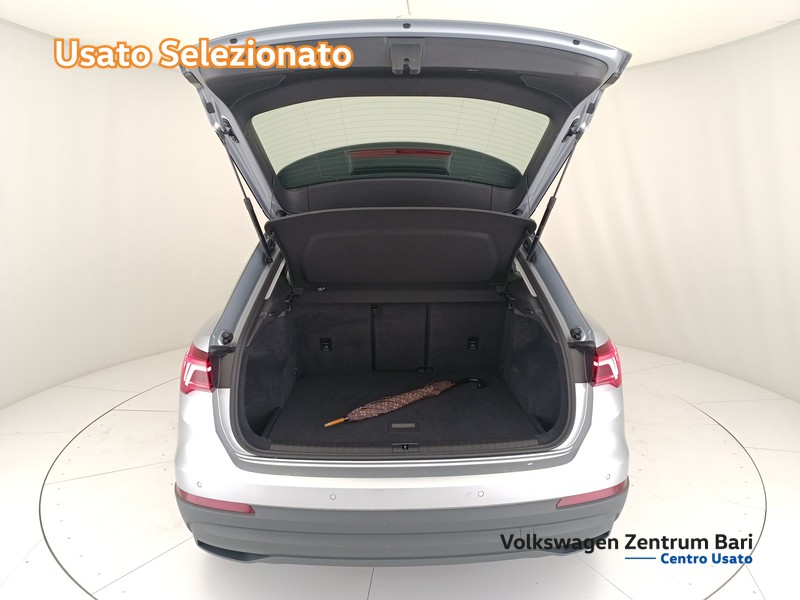 Audi Q3 35 2.0 tdi business advanced s-tronic - 16