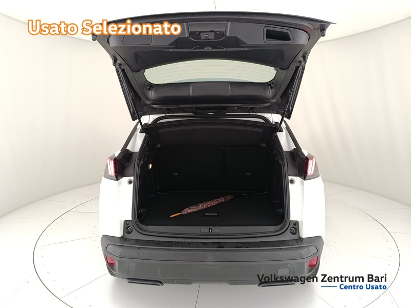 Peugeot 3008 1.5 bluehdi active pack s&s 130cv eat8 - 18