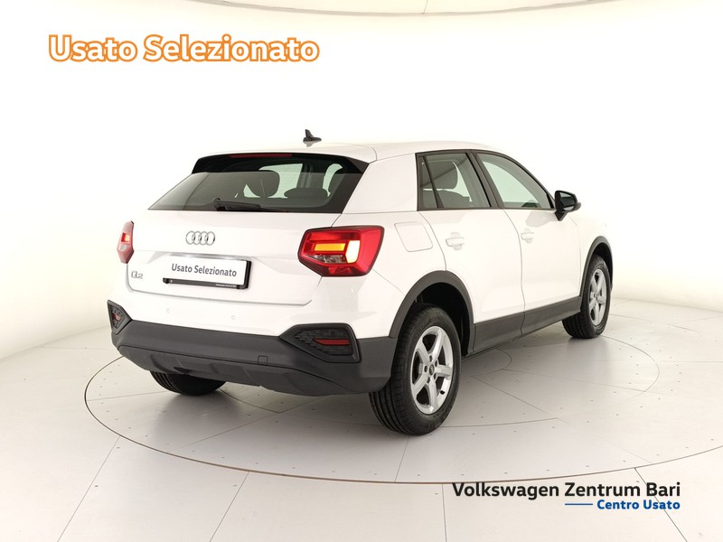 Audi Q2 35 2.0 tdi business s-tronic - 6