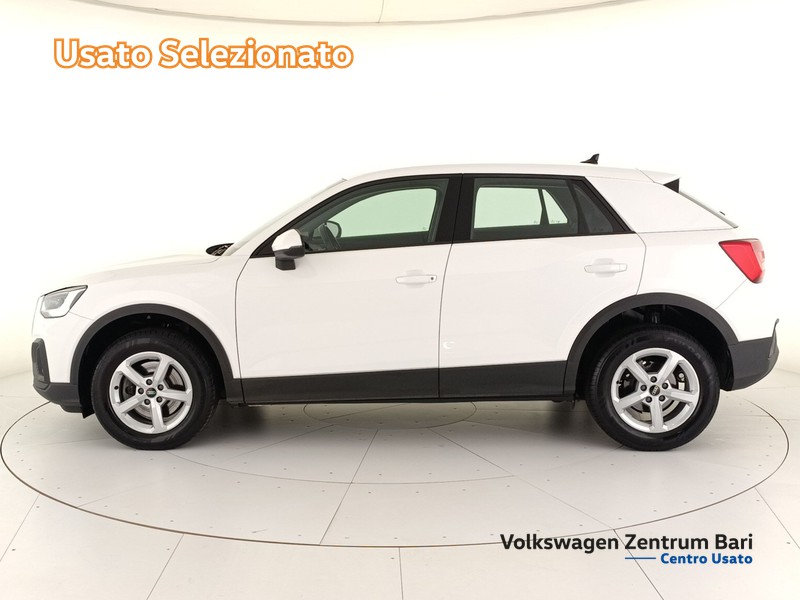 Audi Q2 35 2.0 tdi business s-tronic - 9
