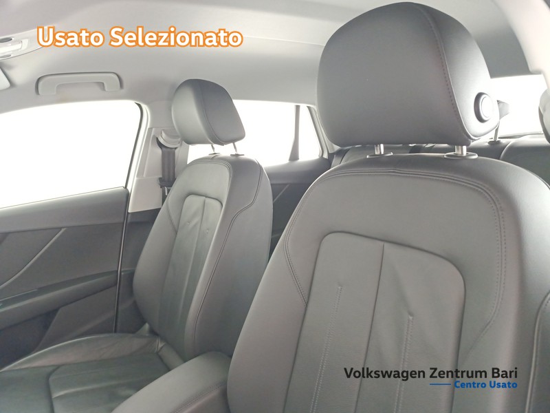 Audi Q2 30 2.0 tdi business s-tronic - 12