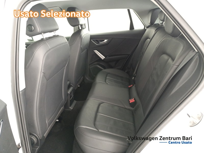 Audi Q2 30 2.0 tdi business s-tronic - 14