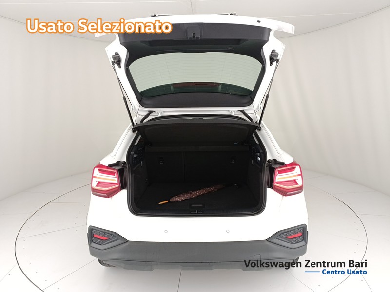 Audi Q2 30 2.0 tdi business s-tronic - 15