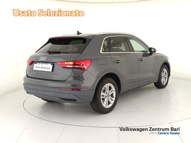 Audi Q3 35 2.0 tdi - 6