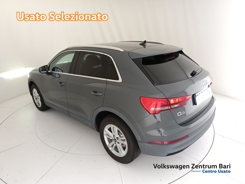 Audi Q3 35 2.0 tdi - 14