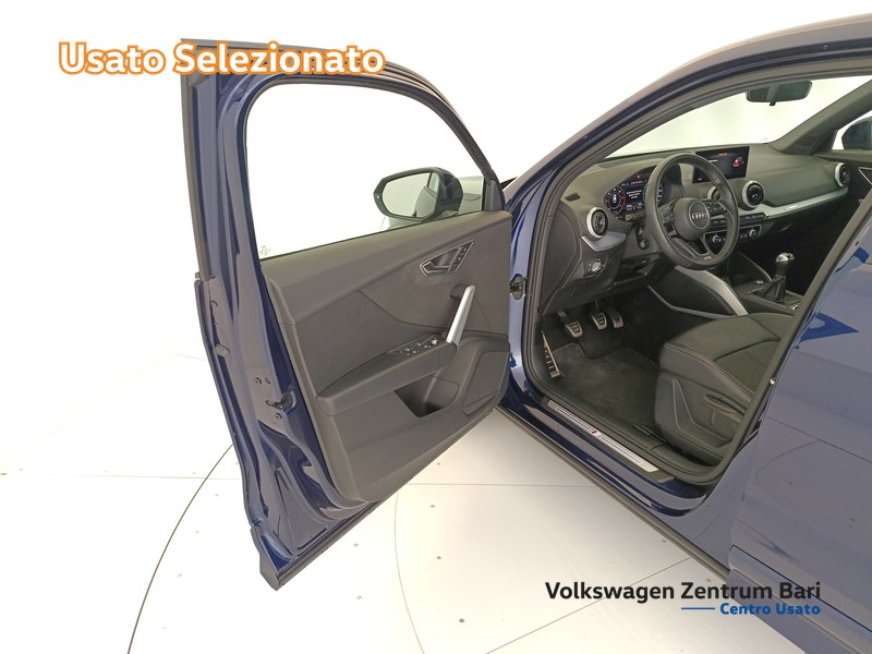 Audi Q2 30 2.0 tdi s line edition - 12