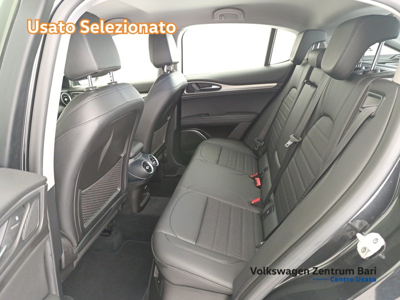 Alfa Romeo Stelvio 2.2 t sprint q4 190cv auto - 17