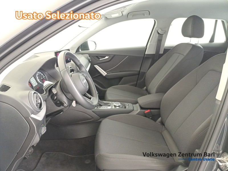 Audi Q2 30 2.0 tdi business s-tronic - 14
