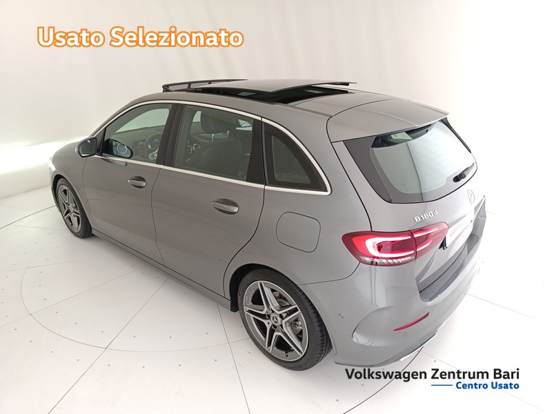 Mercedes Classe B 180 premium auto - 19