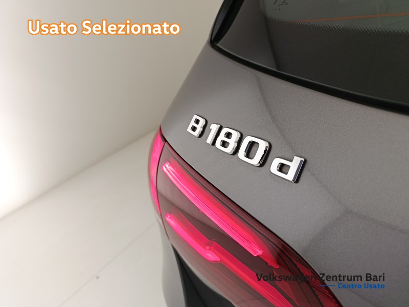 Mercedes Classe B 180 premium auto - 22