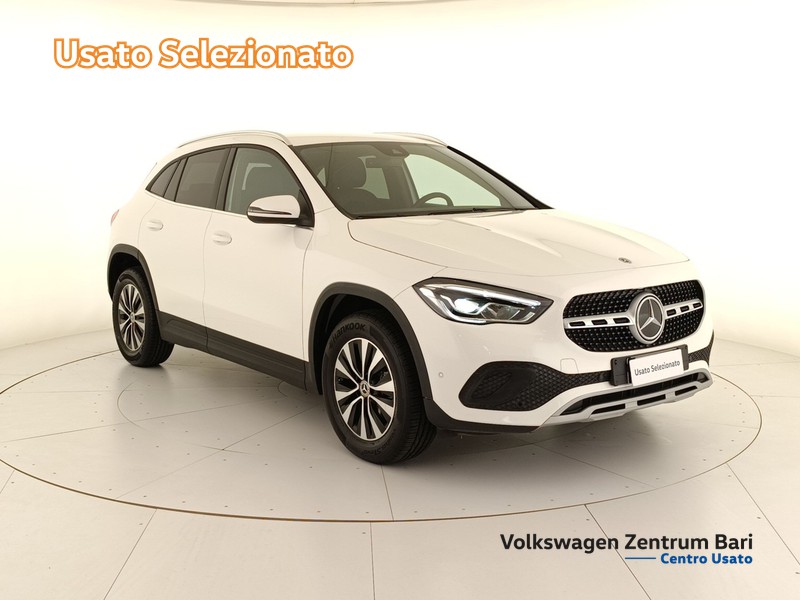 Mercedes GLA 180 d business auto - 4