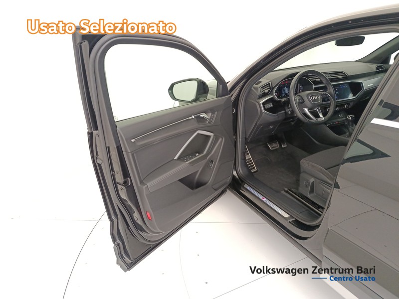 Audi Q3 sportback 35 2.0 tdi s line edition s-tronic - 13
