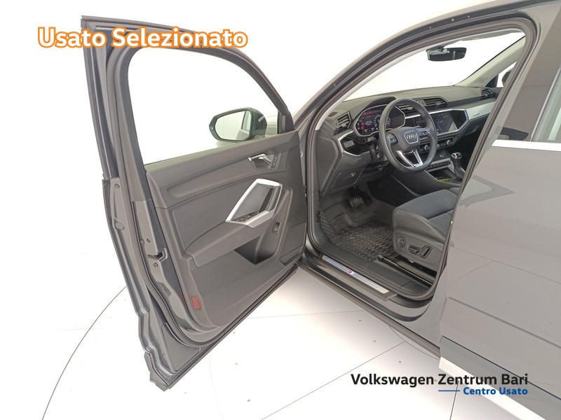 Audi Q3 sportback 35 2.0 tdi s line edition s-tronic - 12