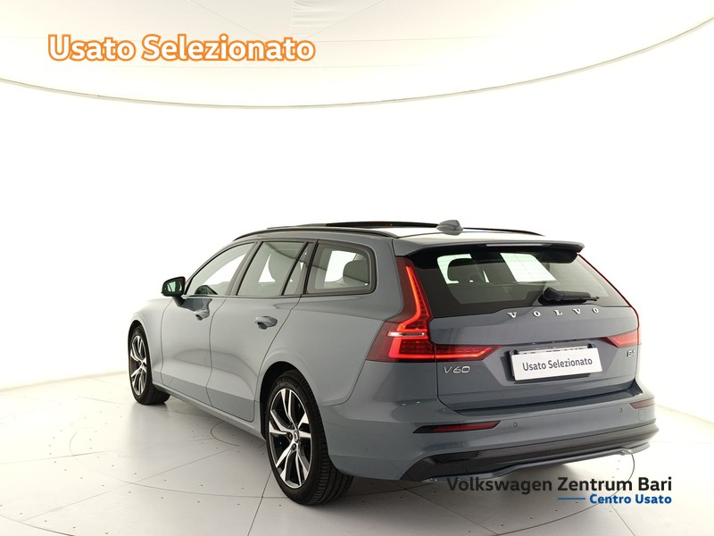 Volvo V60 2.0 b4 ultimate dark auto - 7